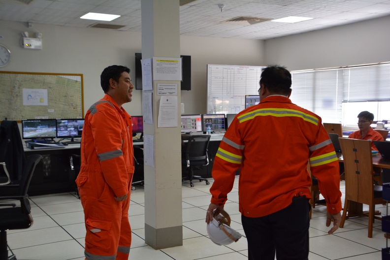 Management and Myanmar Labor visit ZOC 190