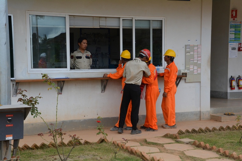 Management and Myanmar Labor visit ZOC 293