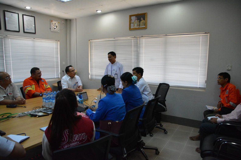 Management and Myanmar Labor visit ZOC 322.JPG