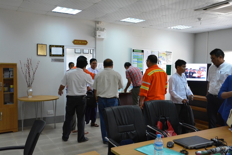 Management and Myanmar Labor visit ZOC 363.JPG