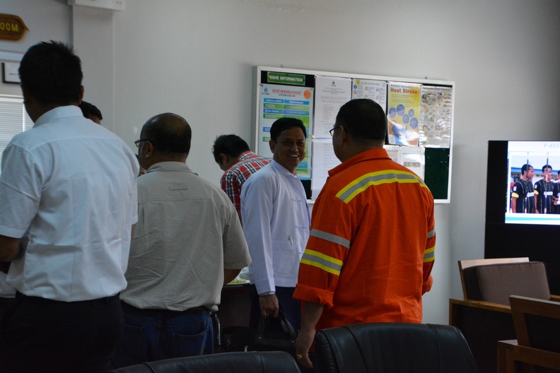 Management and Myanmar Labor visit ZOC 364.JPG