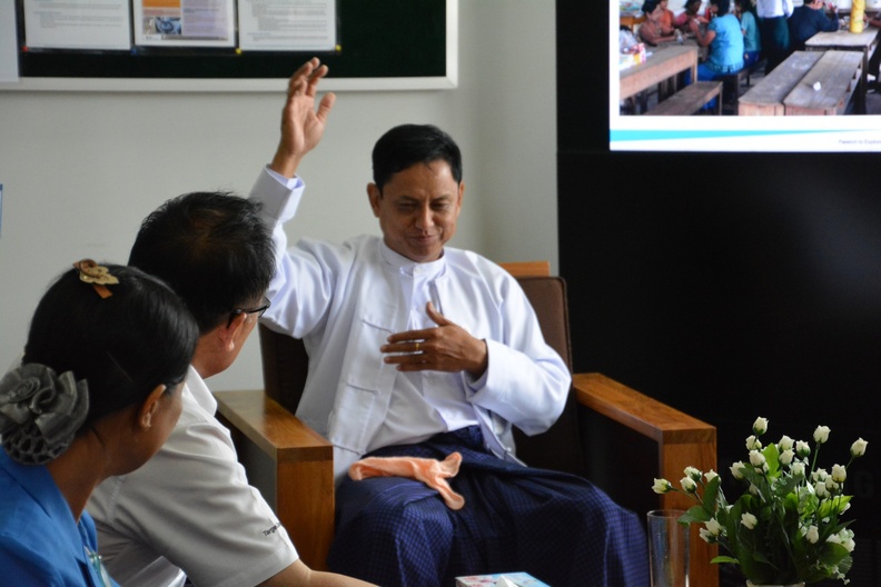 Management and Myanmar Labor visit ZOC 373.JPG