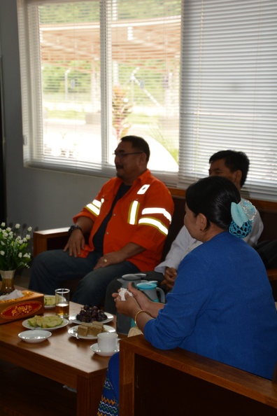 Management and Myanmar Labor visit ZOC 375