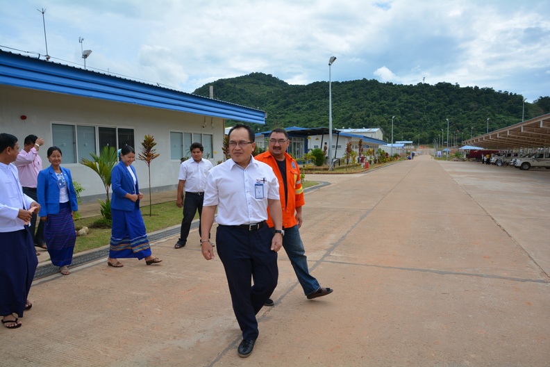 Management and Myanmar Labor visit ZOC 392.JPG
