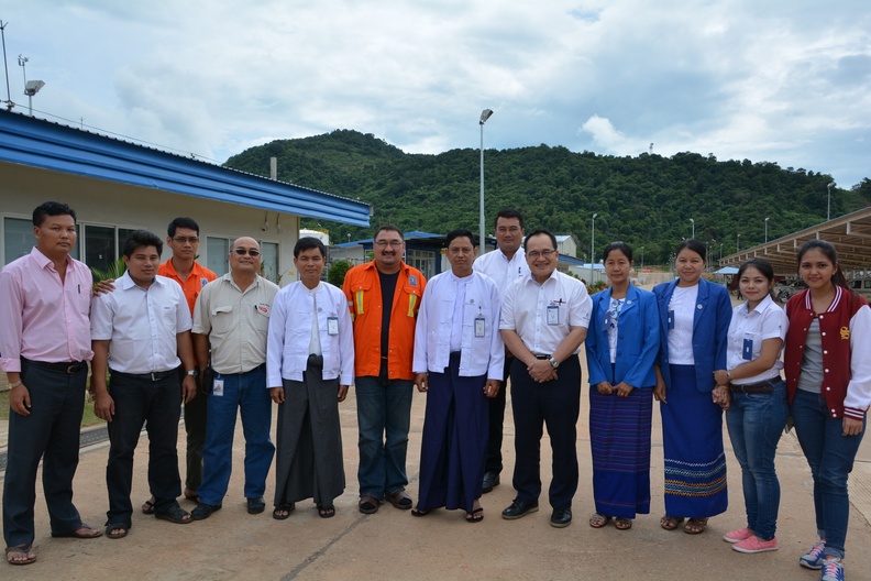 Management and Myanmar Labor visit ZOC 394